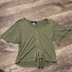 Women’s tee brand new